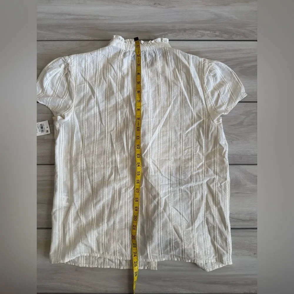 Style & Co Embroidered Button Front Blouse Cream Small NWT - Picture 3 of 7